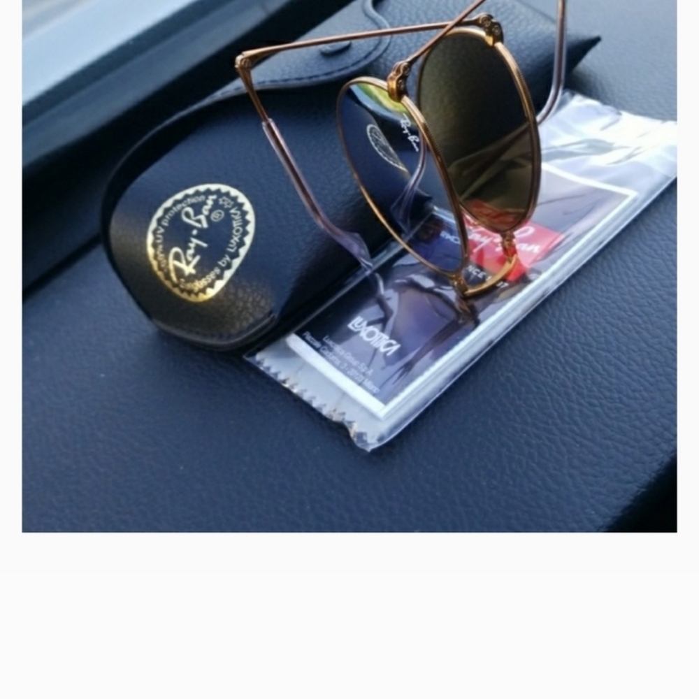 Ray-Ban Round Metal Sunglasses - Gold - Picture 2 of 4